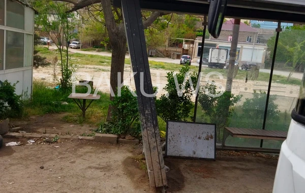 BNA-nın dayanacağında ölüm gözləyən sərnişinlər - FOTO