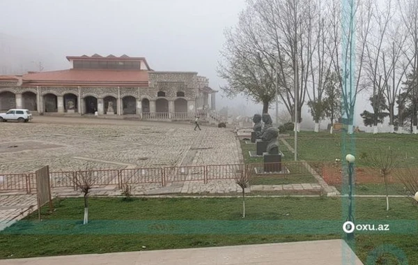 Şuşadakı tarixi abidələrin qarşısına löhvələr quraşdırılır - FOTO
