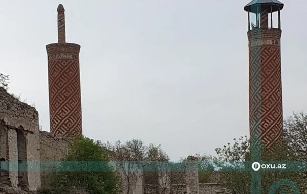 Şuşadakı tarixi abidələrin qarşısına löhvələr quraşdırılır - FOTO