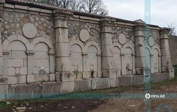 Şuşadakı tarixi abidələrin qarşısına löhvələr quraşdırılır - FOTO