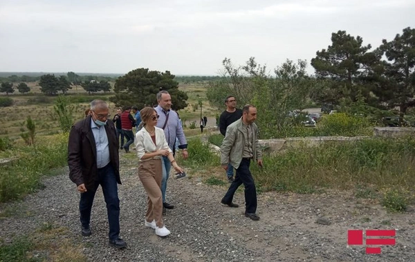 Rusiyalı deputatlar və ekspertlər Ağdamda Şahbulaq qalasında olublar - FOTO
