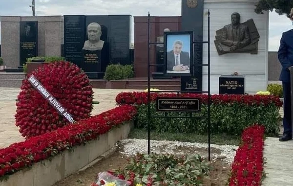 Azad Rəhimov  II Fəxri xiyabanda dəfn olundu - VİDEO - YENİLƏNİB