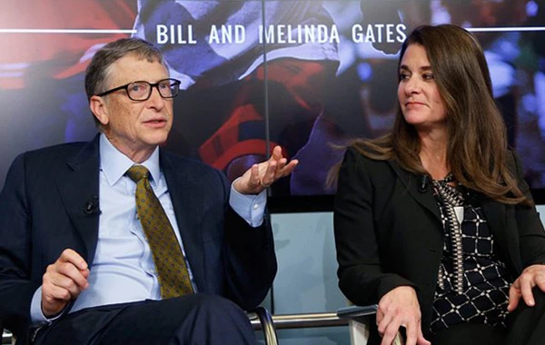 Bill Qeyts 27 illik nikahdan sonra arvadından ayrılır