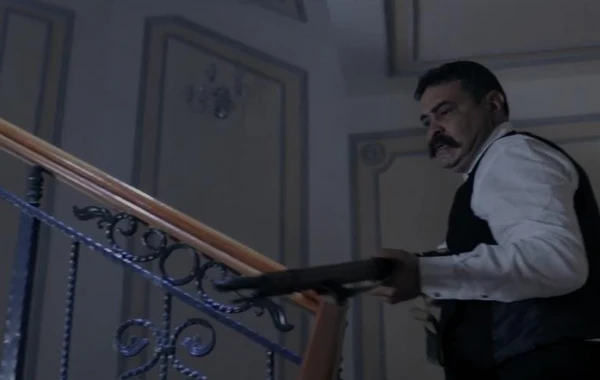 Səadət Sarayında 100 il sonra güllə səsi eşidildi - FOTO