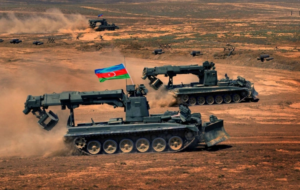 Ordumuz böyük təlimə başlayır  - 15000 nəfər şəxsi heyət