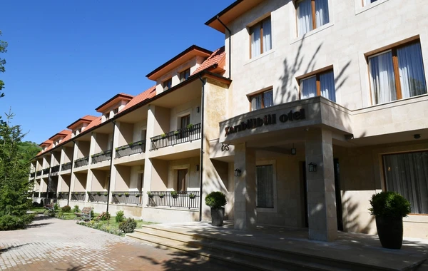Şuşada “Xarı Bülbül” otelinin yenidənqurmadan sonra açılışı olub - FOTO