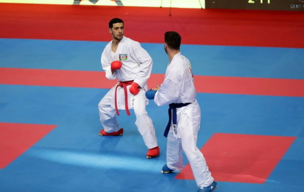 Rafael Ağayev 14-cü dəfə Avropa çempionatının finalına çıxdı - FOTO