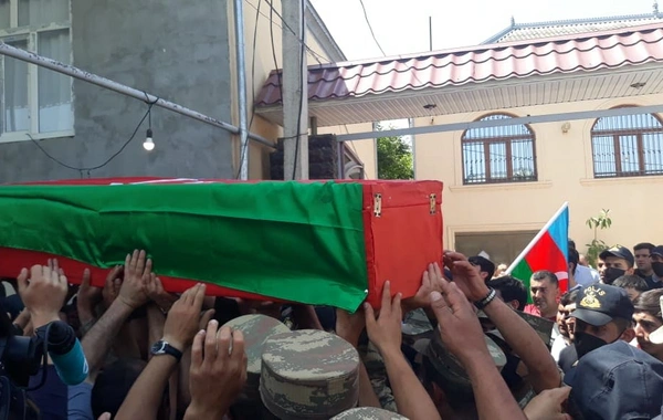 Şəhid Pərviz Nağıyev Tovuzda dəfn edilib - FOTO