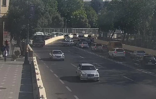 Bakıda yaranmış tıxacın səbəbi açıqlanıb - FOTO