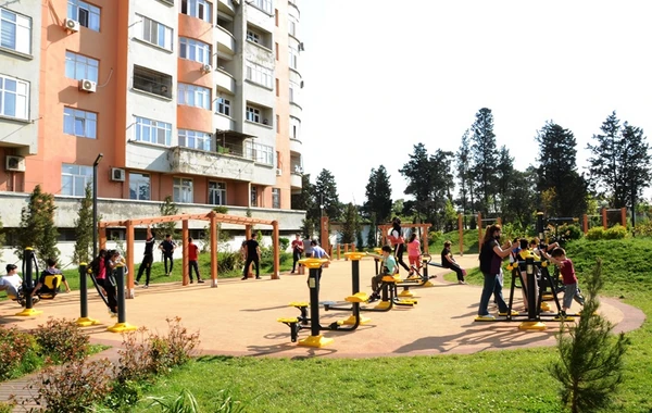 Bakıda yeni meşə-parkda insanlar belə dincəlir - REPORTAJ - VİDEO