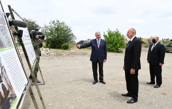 İlham Əliyev Ağdamda Qiyaslı məscidində olub - FOTO