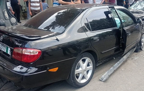 Gəncədə zəncirvari qəza: Beş maşın toqquşdu, xəsarət alanlar var - FOTO