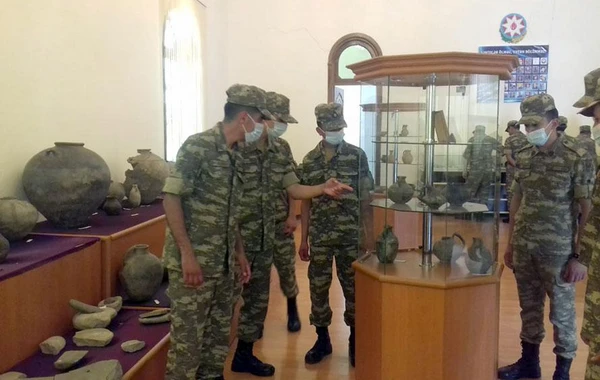 В Азербайджанской армии прошли мероприятия по случаю Дня Республики - ФОТО
