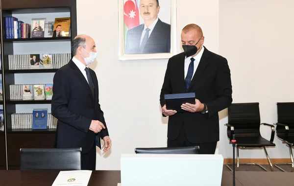 İlham Əliyev Suraxanı rayon Məhkəməsinin yeni binasının açılışında iştirak edib - FOTO - YENİLƏNİB