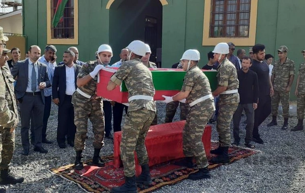 Vətən müharibəsinin şəhidi dəfn olunub - FOTO
