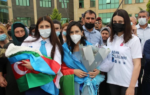 Daha 5 şəhid övladının adına hesab açılacaq - FOTO
