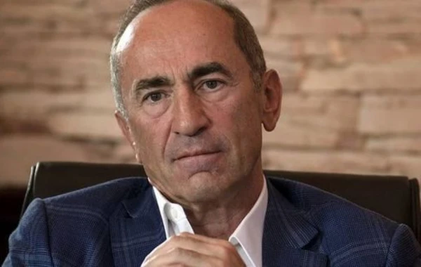 Robert Köçəryan: “Dörd ayda Ermənistanı 80 min nəfər həmişəlik tərk edib”