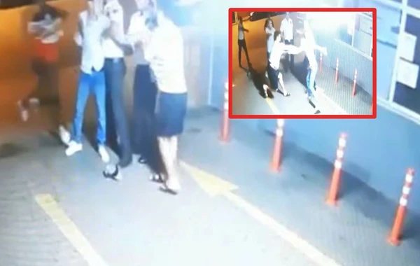 İstanbulda polis belə bıçaqlandı - VİDEO