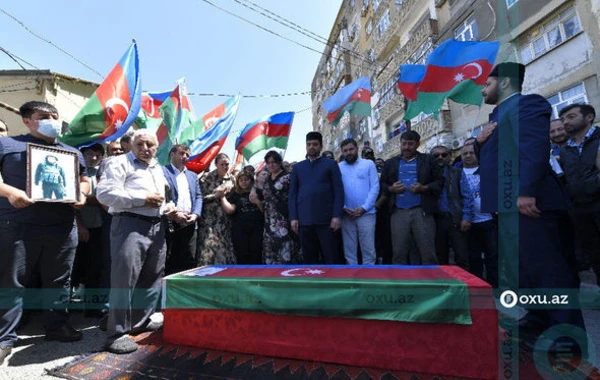 Состоялась церемония прощания с журналистом, погибшим в результате подрыва на мине - ОБНОВЛЕНО + ФОТО