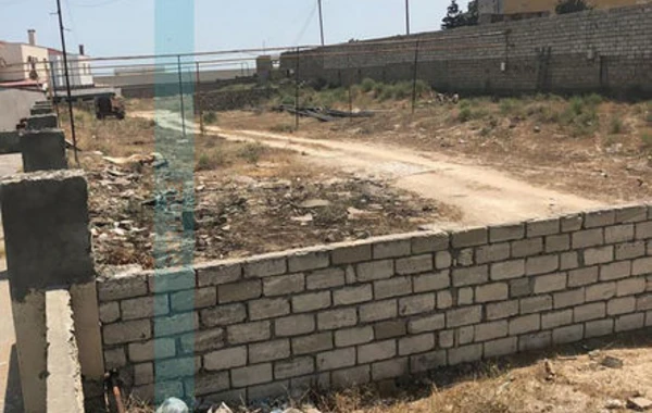“Azərişıq” vətəndaşa aid ərazidə 11 sayğac quraşdırıb: “Mülkiyyətimizdən istifadə edə bilmirik” - İDDİA - FOTO