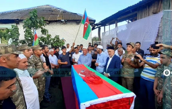 Şəhidimizlə vida mərasimi keçirildi - FOTO