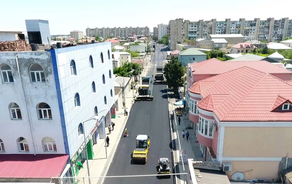 Bakıda daha bir yol təmir olunur - FOTO