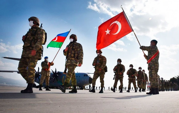 Azərbaycan və Türkiyə ərazi bütövlüyünə təhdid olduğu halda bir-birinə hərbi dəstək verəcək - BƏYANNAMƏ