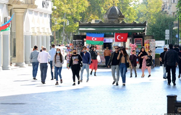 Azərbaycanda YENİ QADAĞA: Bu məkanlarda... - VİDEO