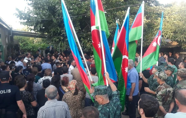 Laçında dünyasını dəyişən hərbçimiz dəfn olundu - YENİLƏNİB/ FOTO