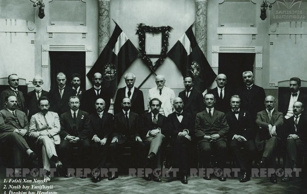 Azərbaycanın ilk Baş nazirinin qətlindən 101 il ötür - FOTO