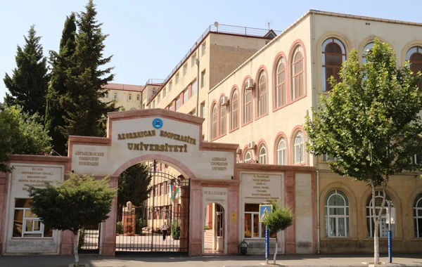 Kooperasiya Universitetinin dekanı vəfat edib - FOTO
