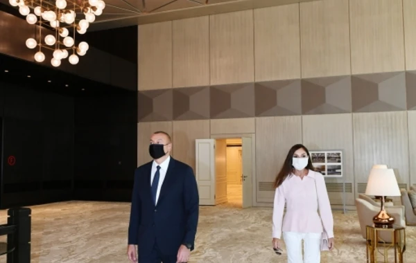 Prezident İlham Əliyev və xanımı “Gülüstan” sarayında - FOTO