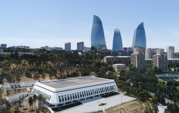 Prezident İlham Əliyev və xanımı “Gülüstan” sarayında - FOTO