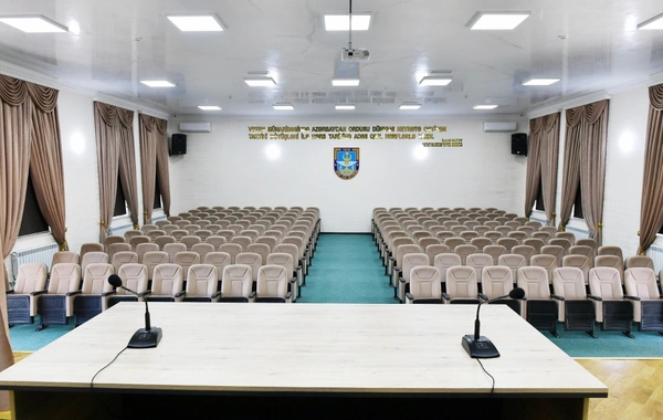 İlham Əliyev yeni istifadəyə verilən hərbi şəhərcikdə - FOTO