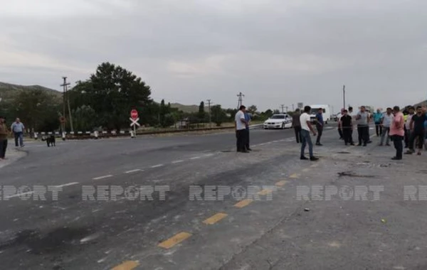Şəkidə mikroavtobus qəzaya uğradı, xəsarət alanlar var - FOTO