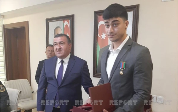 Şəhid İlqar Mirzəyevin ailəsinə “Azərbaycanın Milli Qəhrəmanı” medalı təqdim olundu