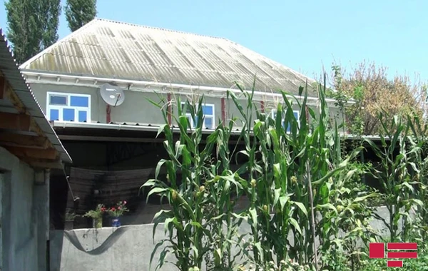 Kişi uşaqlarının gözü qarşısında arvadını və özünü güllələyərək öldürdü - TƏFƏRRÜAT - FOTO