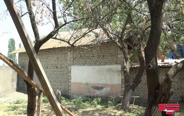 Kişi uşaqlarının gözü qarşısında arvadını və özünü güllələyərək öldürdü - TƏFƏRRÜAT - FOTO
