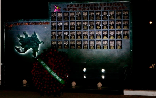 Azərbaycan sərhədçilərinə orden və medallar təqdim edilib - FOTO