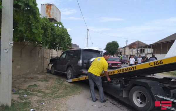 Şirvanda mikroavtobus qəzaya düşdü: Çox sayda yaralı var - FOTO