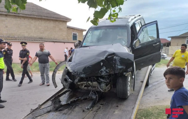 Şirvanda mikroavtobus qəzaya düşdü: Çox sayda yaralı var - FOTO
