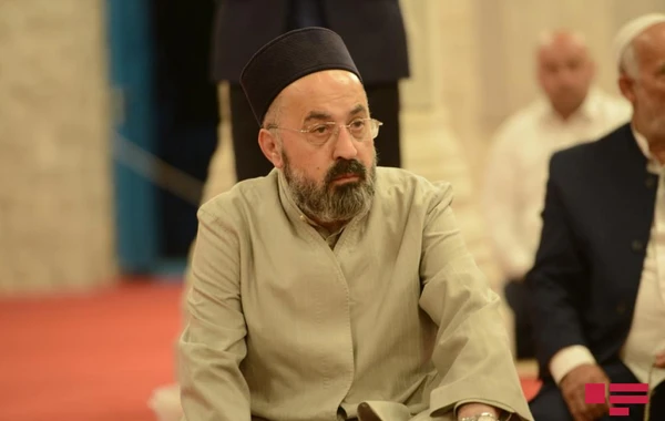 Din xadimləri Şuşada Yuxarı Gövhər Ağa məscidində namaz qılıblar - FOTO