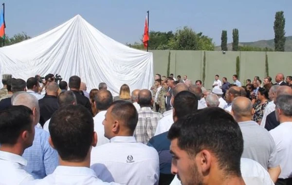 İsmayıllıda şəhidlərin xatirəsinə inşa edilən abidə kompleksinin açılışı oldu - FOTO