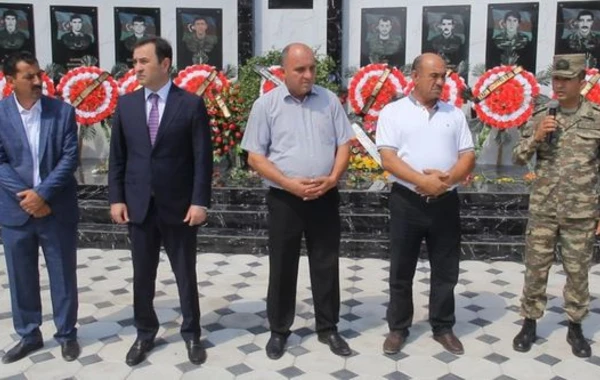 İsmayıllıda şəhidlərin xatirəsinə inşa edilən abidə kompleksinin açılışı oldu - FOTO