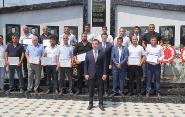 İsmayıllıda şəhidlərin xatirəsinə inşa edilən abidə kompleksinin açılışı oldu - FOTO