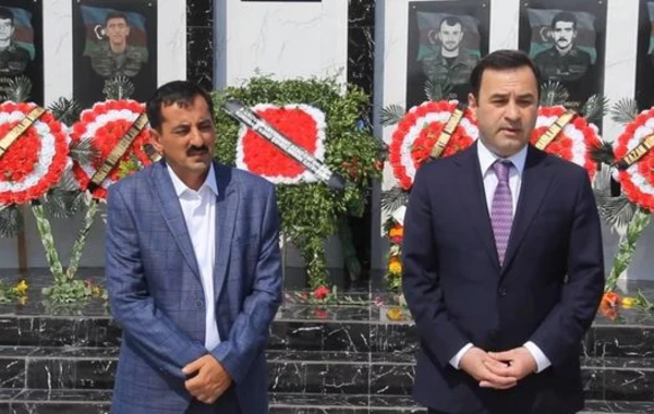 İsmayıllıda şəhidlərin xatirəsinə inşa edilən abidə kompleksinin açılışı oldu - FOTO