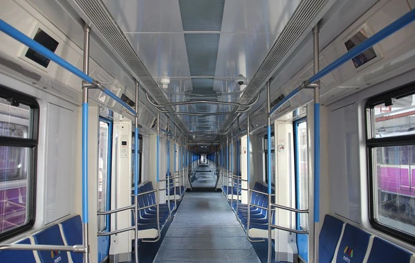Bakı metrosuna 20 yeni vaqon gətirilib - FOTO