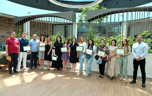 Media nümayəndələri təltif olunub - FOTO