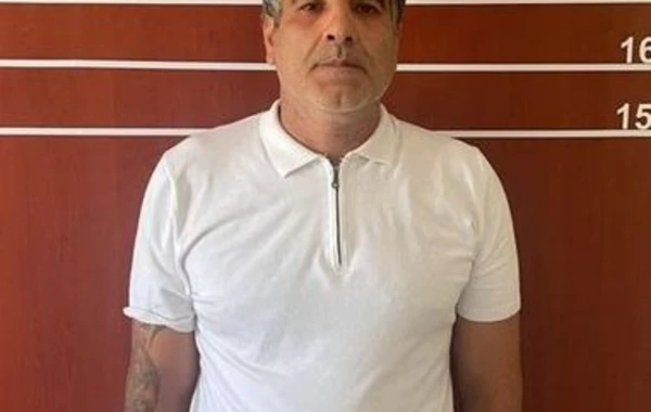 Hacıqabul sakininin evindən silah və narkotik aşkarlandı - FOTO