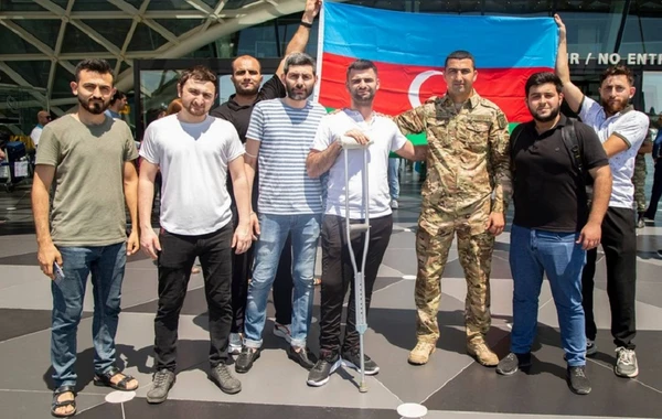 Türkiyəyə göndərilən daha 6 qazimiz sağalaraq Vətənə geri dönüb - FOTO
